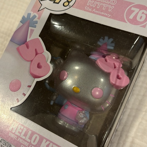 Funko Pop! #75 and #76 Hello Kitty 50th Anniversary Collection - Picture 4 of 6